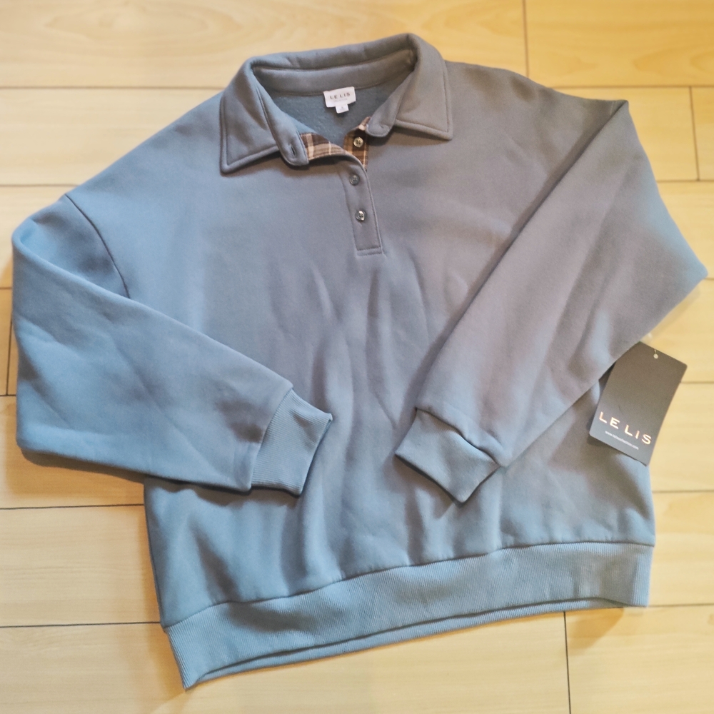 Le Lis Sweater NWT